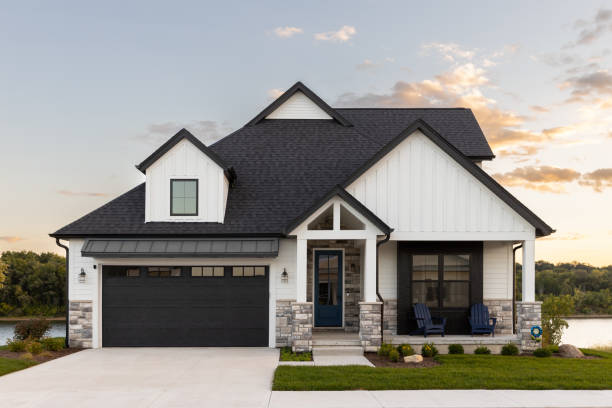 Asphalt Shingles Roofing in Pendleton, IN